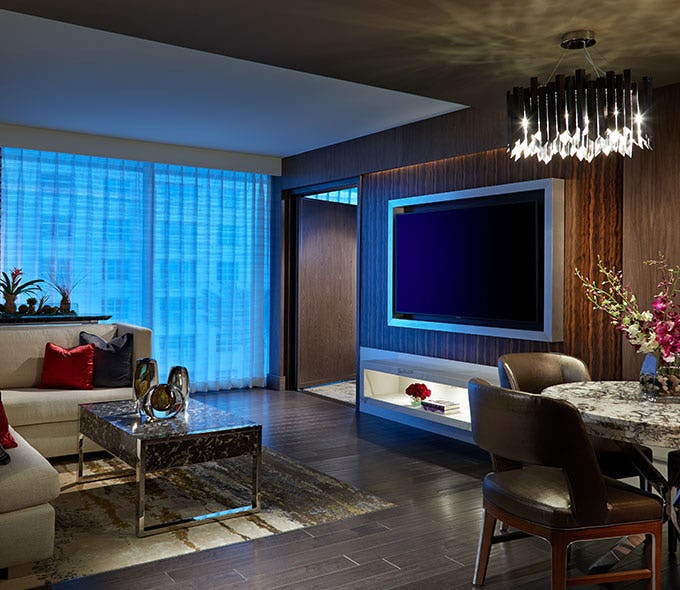 Gold Suite with Pool View