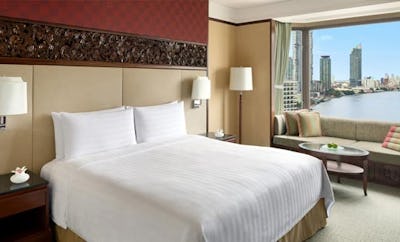 Shangri La Wing Deluxe River View Room