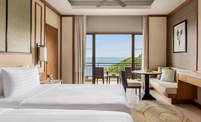 Junior Terrace Suite