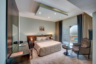 Executive Suite with Sea View