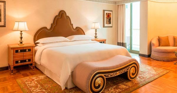 sheraton-abu-dhabi-hotel-and-resort-presidential-suite-01_2137