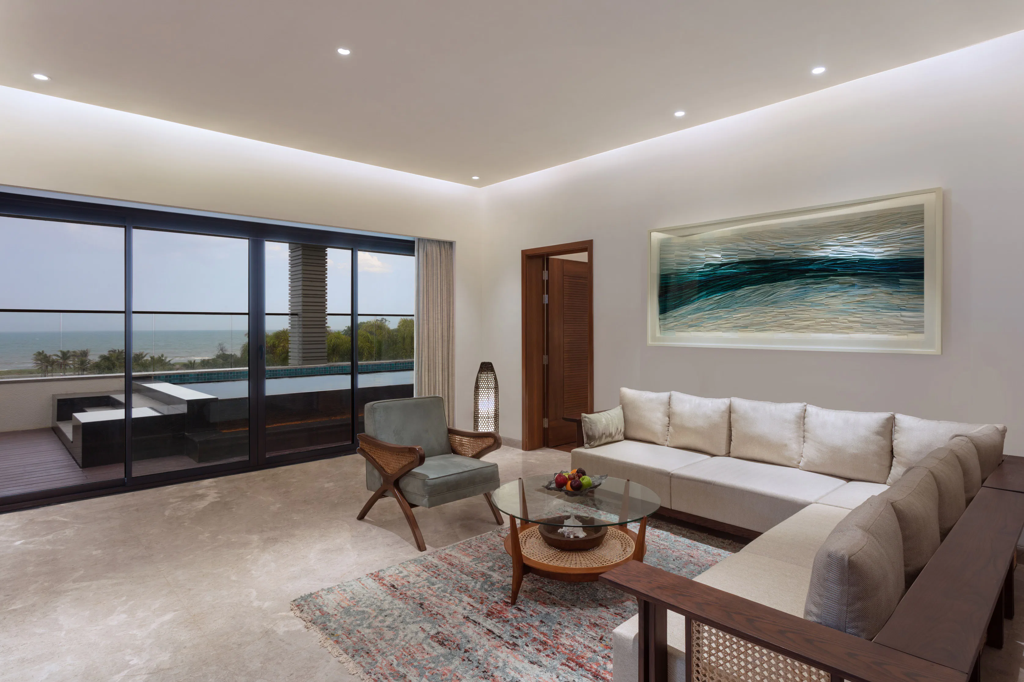sheraton-grand-chennai-resort-and-spa-1-bedroom-presidential-suite-01_13699