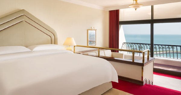 sheraton-grand-doha-resort-and-convention-executive-suite_8363