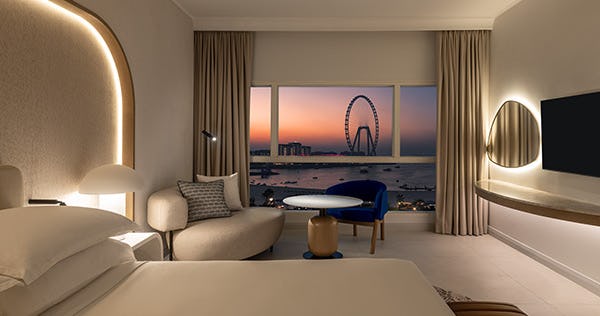 sheraton-jumeirah-beach-resort-dubai-deluxe-sea-view-03_2822