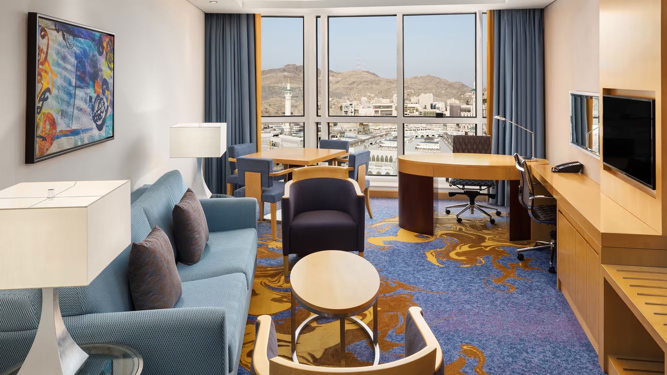 sheraton-makkah-jabal-al-kaaba-hotel-executive-suite_10819
