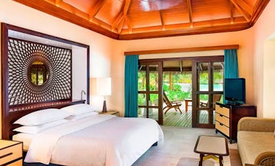 Cottage, 1 King, Island view