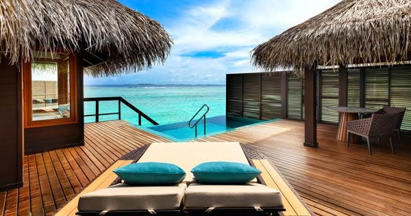 sheraton-maldives-full-moon-resort-and-spa-water-villa-1-king-ocean-view-plunge-pool-01_2173