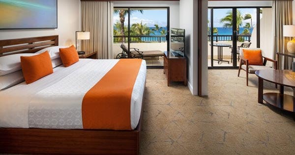 sheraton-maui-resort-and-spa-junior-and-ohana-suites-01_4760