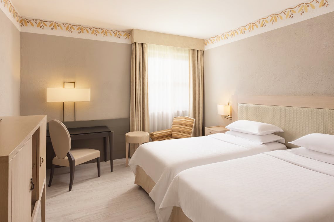 sheraton-rome-parco-de-medici-rome-deluxe-twin_13338
