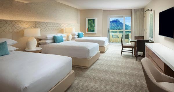 sheraton-waikiki-hotel-luxury-rooms-01_4771