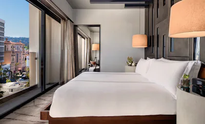 Beverly Hills King Suite