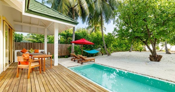 siyam-world-maldives-2-bedroom-family-pool-beach-villa_10923