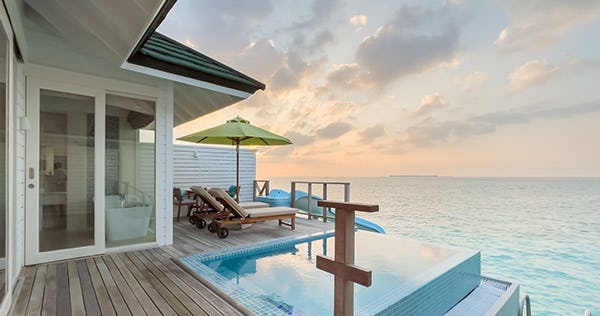 siyam-world-maldives-ocean-villa-with-pool-slide-03_10923