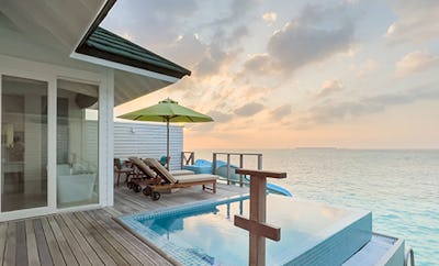 OCEAN VILLA WITH POOL + SLIDE