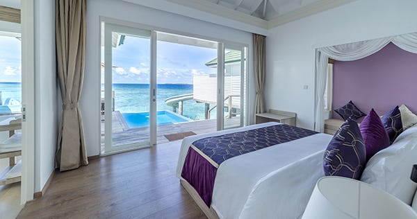 siyam-world-maldives-reef-villa-with-pool-slide-01_10923