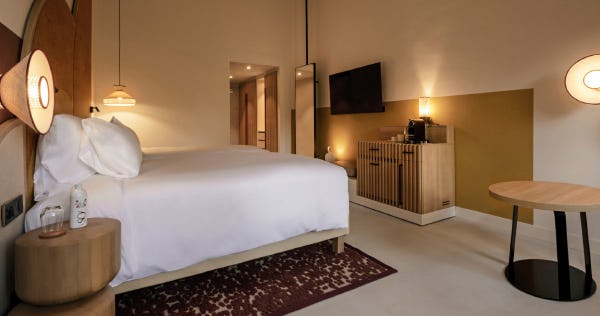 so-sotogrande-spa-and-golf-resort-spain-so-comfy-king-1-king-bed_11764