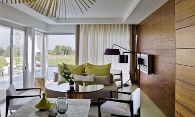 Prestige Villa with views of the golf course