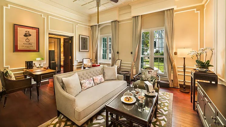 sofitel-legend-metropole-hanoi-vietnam-heritage-wing-somerest-maugham-suite-with-meropole-privileges-01_4911