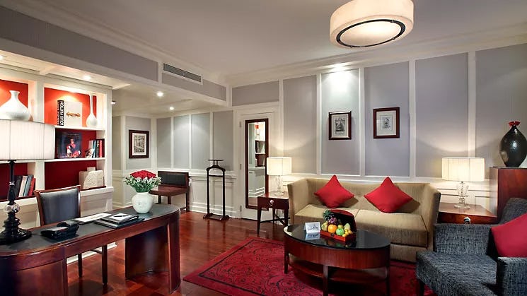 sofitel-legend-metropole-hanoi-vietnam-opera-wing-prestige-suite-with-club-lounge-banefits-01_4911