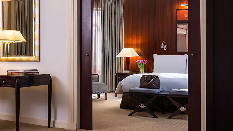 Prestige Skyscraper Terrace Suite