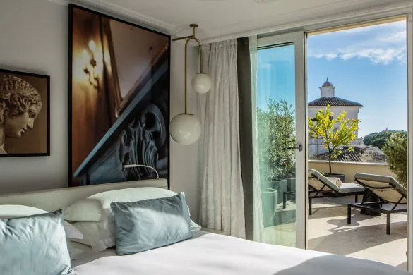 sofitel-rome-villa-borghese-italy-suite-wiht-panoramic-terrace-and-outdoor-jacuzzi-01_13362
