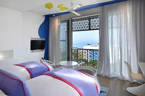 Luxury Room, 2 Twin Bed, Pool View, Private Terrace