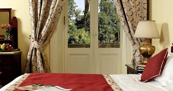sofitel-winter-palace-luxor-luxury-room-garden-view-01_1801