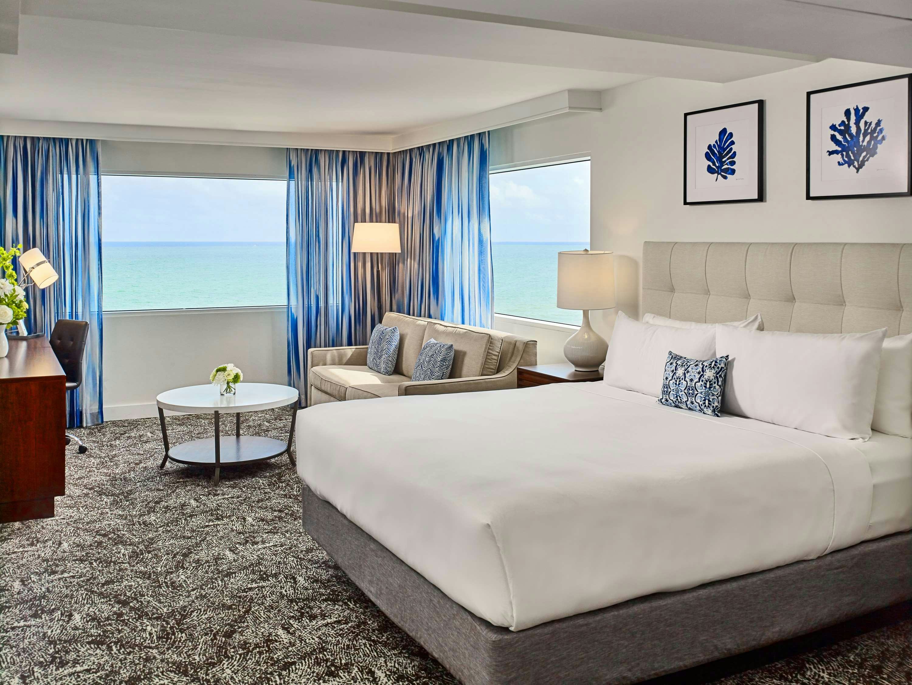 Junior Suite - King - Ocean View