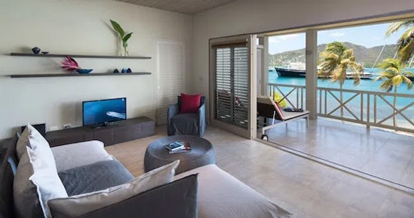 One Bedroom Deluxe Waterfront Suite