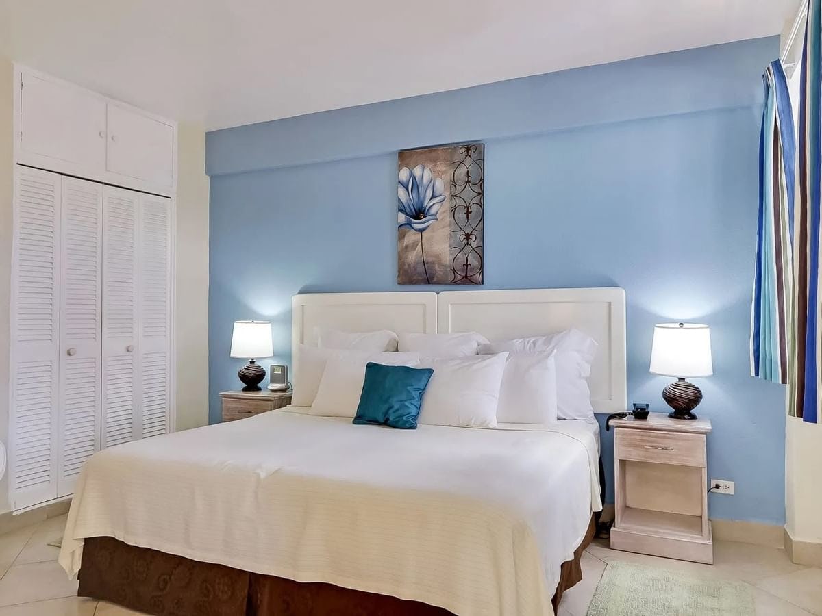 Garden/Pool View Room