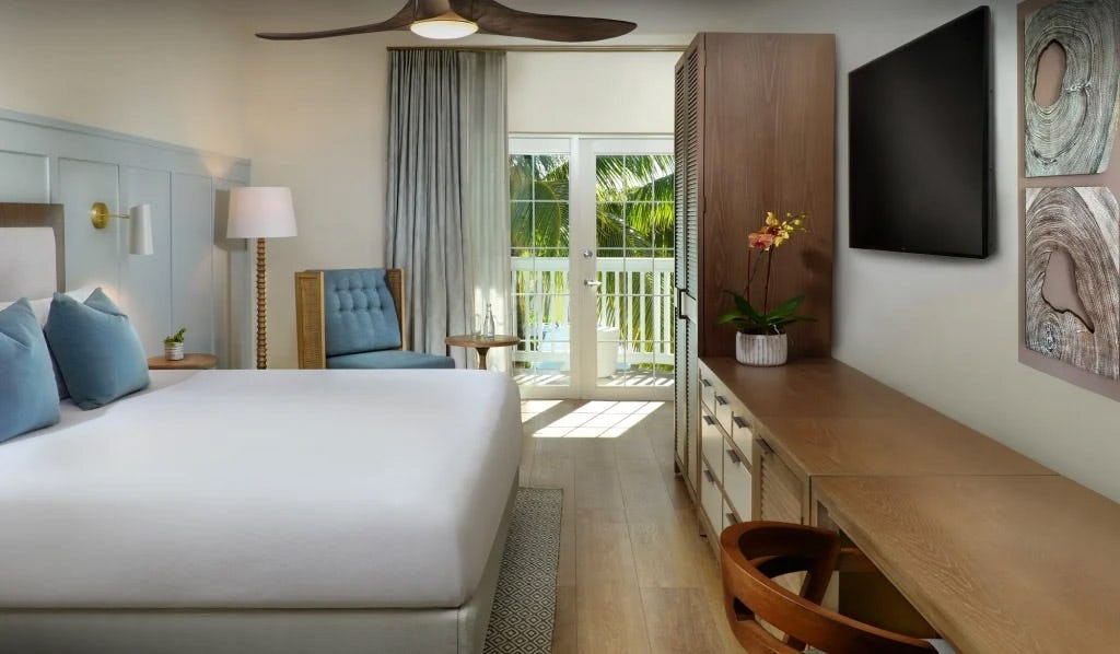 Island View Deluxe Balcony King