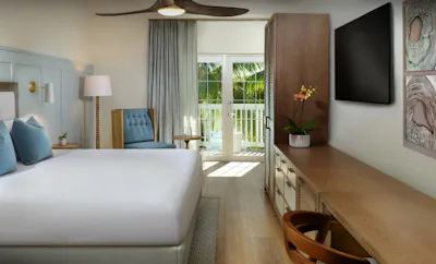 Island View Deluxe Balcony King