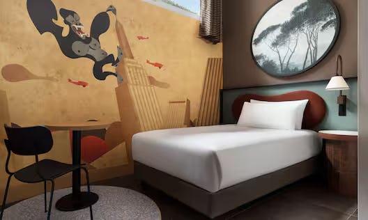 Single Accessible Guest Room