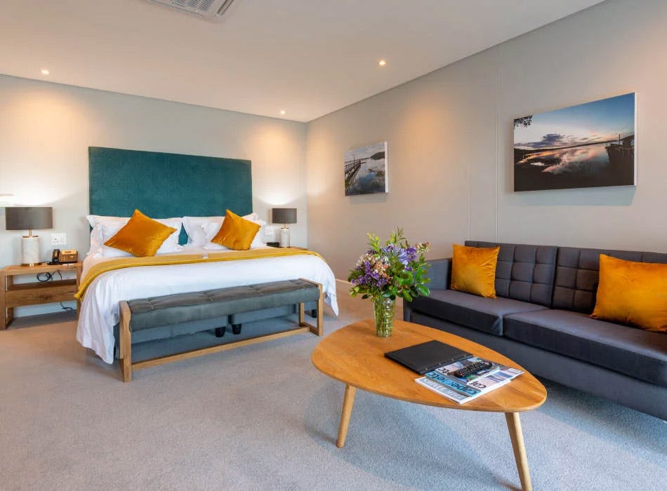 Manor House Suites: Lagoon views