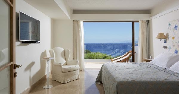 Classic Suite (1 Bedroom) Sea View