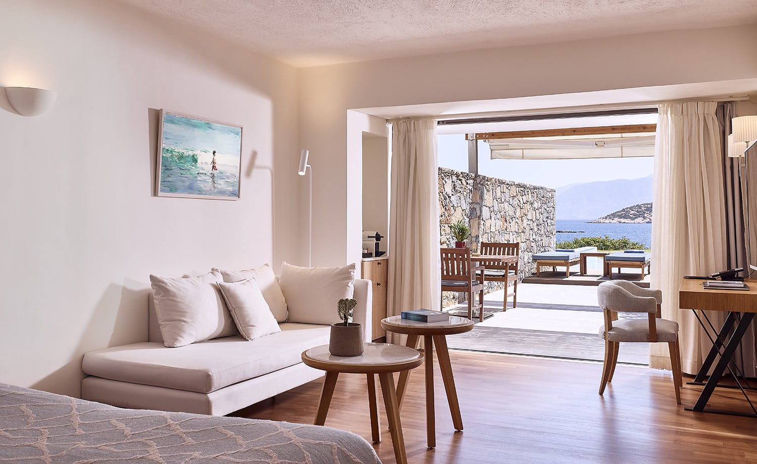 Classic Studio Private Pool Sea View