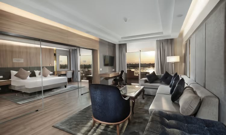 Executive Suite with Panoramic View of the Nile