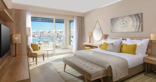 SUPERIOR ROOM, QUEEN OR TWIN, SEA VIEW