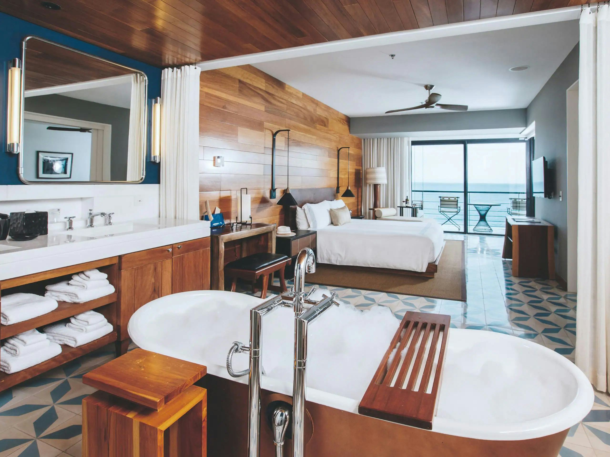 Ocean View Thompson Suite