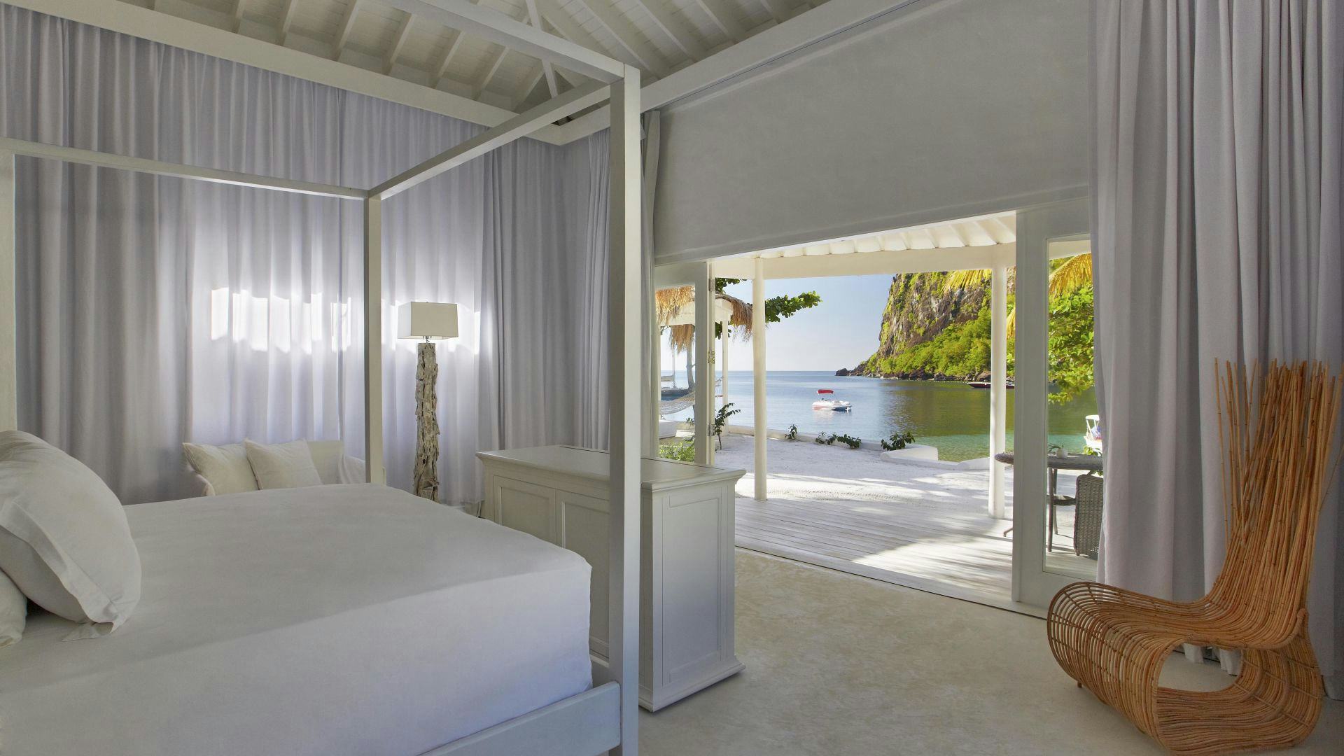 Luxury Beachfront Bungalow