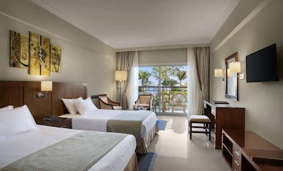 Select Room With Garden View