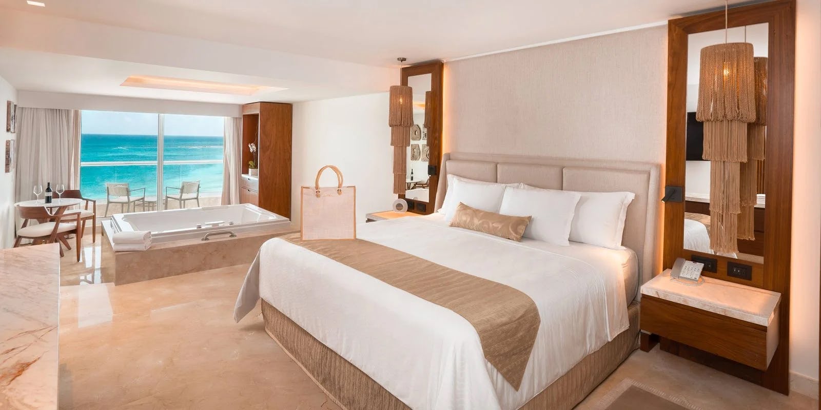 sun-palace-cancun-superior-honeymoon-suite_6639