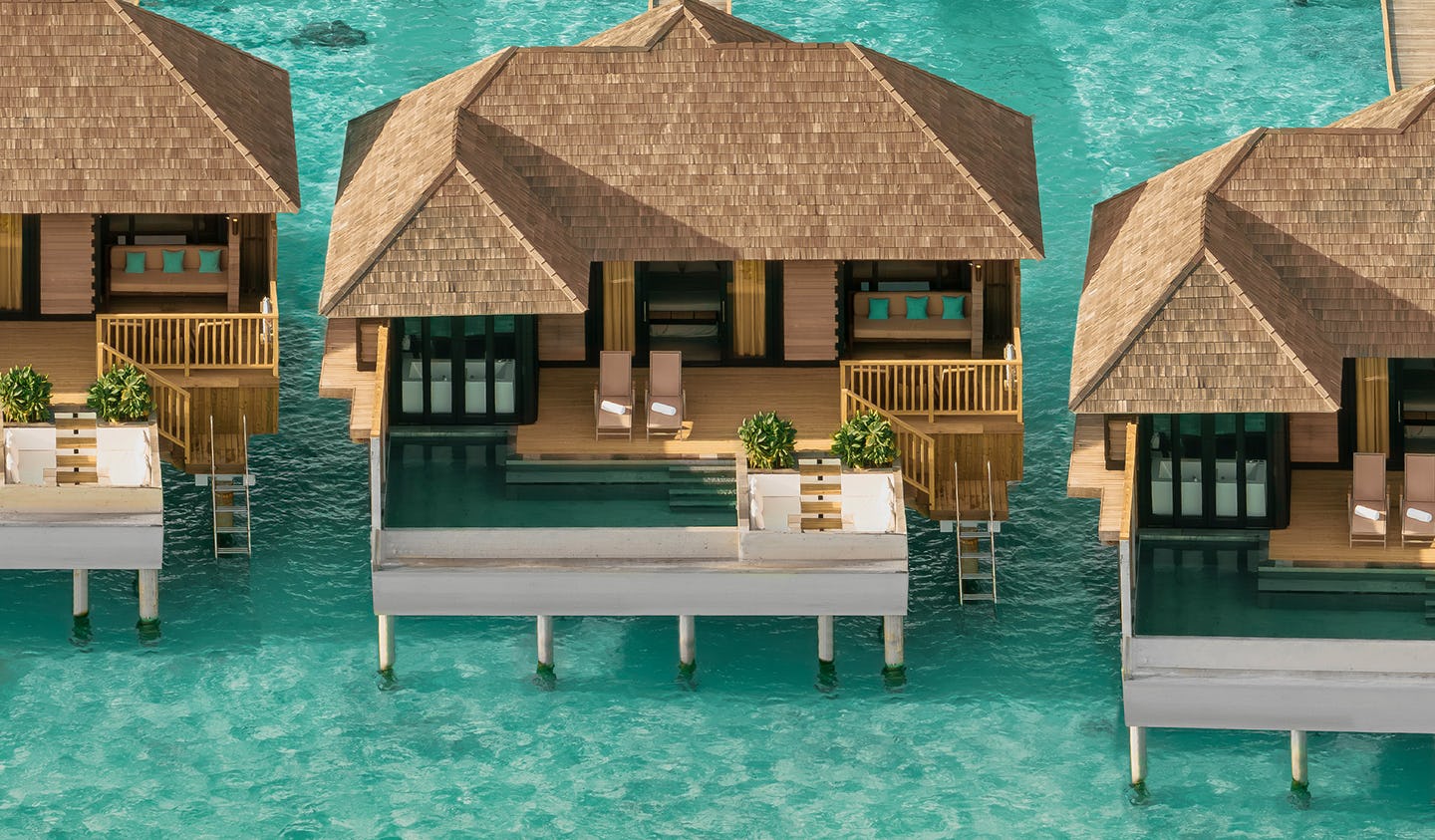 Horizon Water Villa with Pool