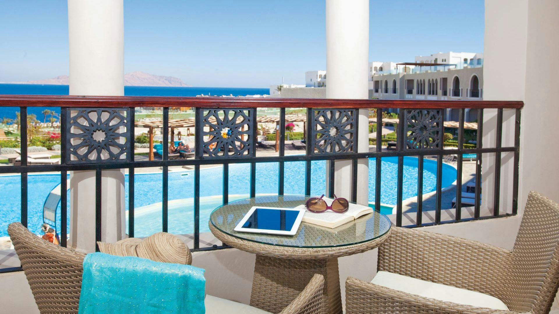 sunrise-arabian-beach-resort-sharm-el-sheikh-executive-suite-posh-club_13118