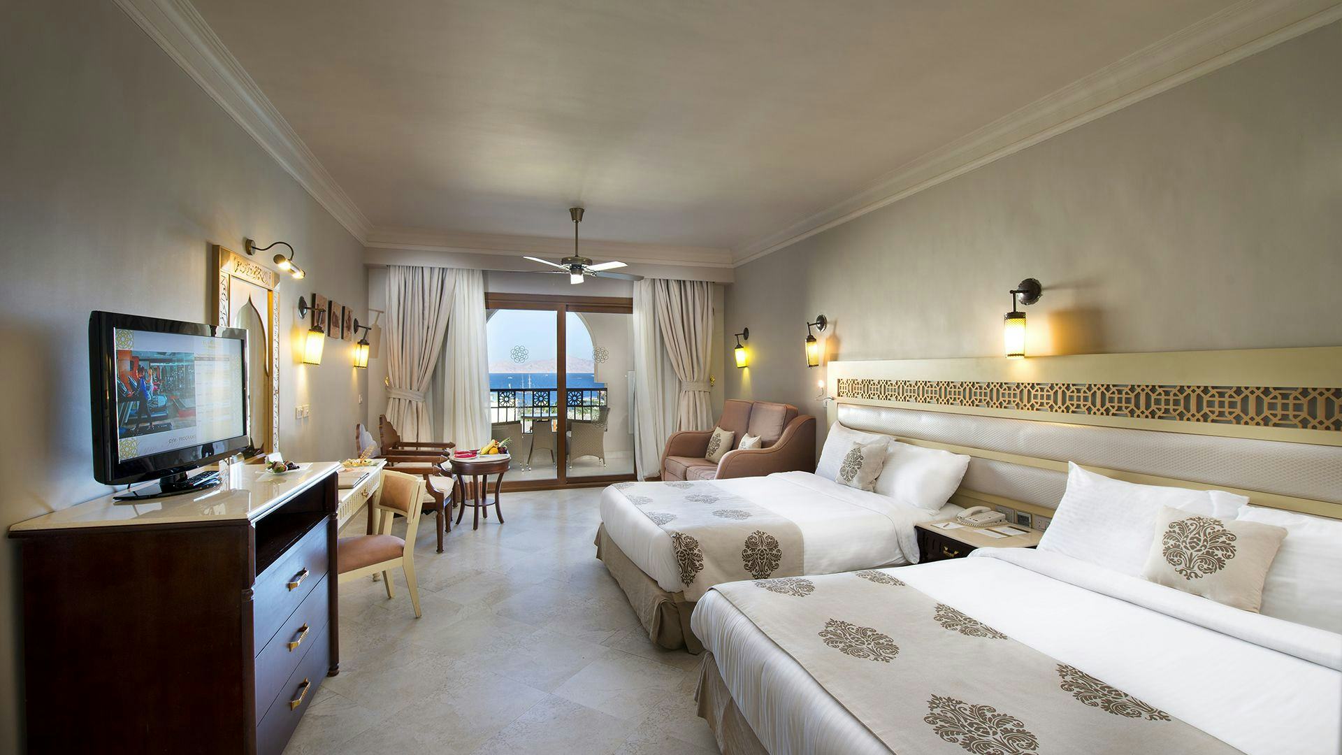 sunrise-arabian-beach-resort-sharm-el-sheikh-superior-room_13118