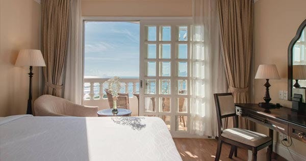 sunrise-nha-trang-beach-hotel-and-spa-deluxer-room_4703