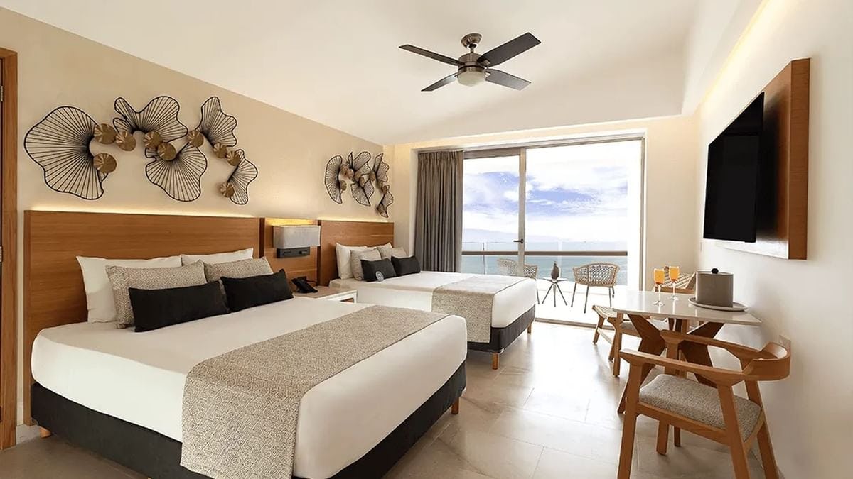 sunset-plaza-beac-resort-and-spa-puerto-vallarta-superior-deluxe_9229