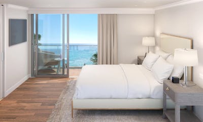 Oceanfront California Suite