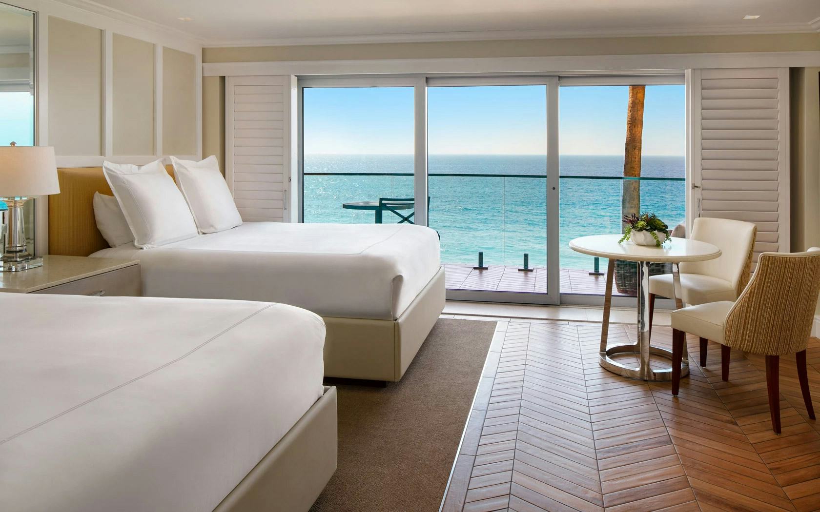 surf-and-sand-resort-laguna-beach-premium-oceanfront-double-queen-studio_3715