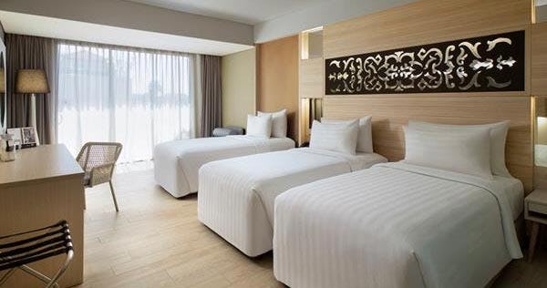 swiss-belhotel-tuban-bali-triple-room_12806